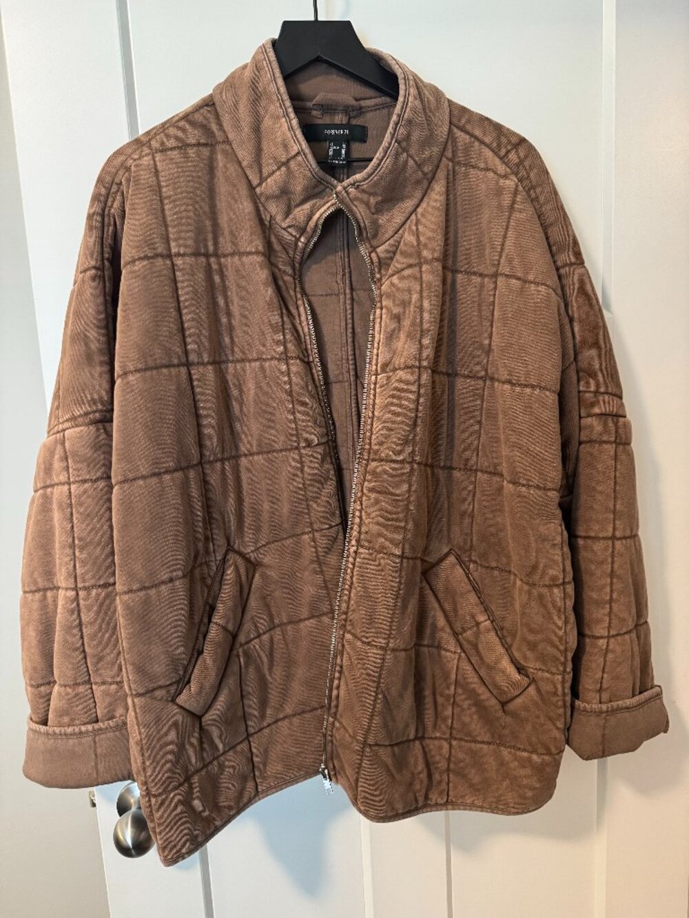 Forever 21 Quilted Puffer Jacket XL Brown Taupe Zip Front Never Worn